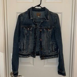 American Eagle Outfitters Denim Jacket size M